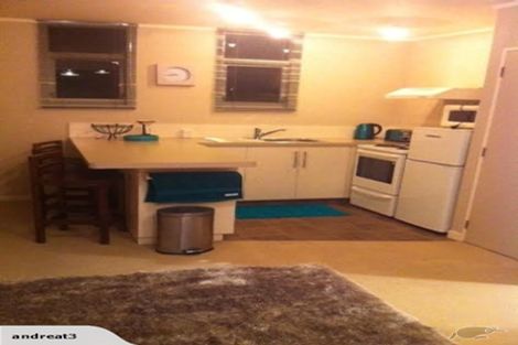 Photo of property in 23 Lincoln Terrace, Hokowhitu, Palmerston North, 4410