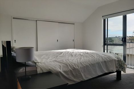 Photo of property in 46 Benchmark Drive, Massey, Auckland, 0614