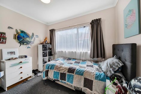 Photo of property in 12a Stuart Place, Blagdon, New Plymouth, 4310