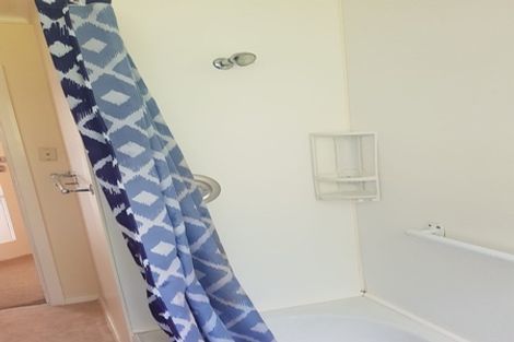 Photo of property in 72 Duthie Street, Karori, Wellington, 6012