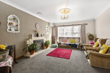 Photo of property in 2/147 Stokes Valley, Stokes Valley, Lower Hutt, 5019