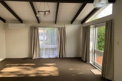 Photo of property in 4/28 Wolsley Avenue, Milford, Auckland, 0620