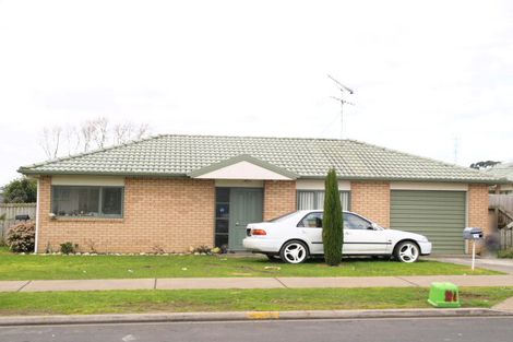 Photo of property in 18 Langiola Drive, Favona, Auckland, 2024