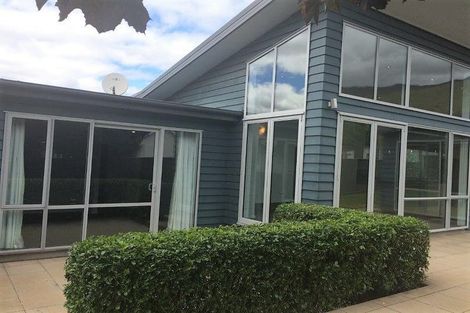 Photo of property in 21 Old Station Avenue, Wanaka, 9305