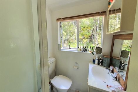 Photo of property in 61 Brick Bay Drive, Sandspit, Warkworth, 0982