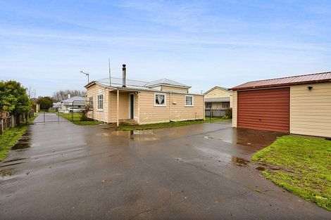 Photo of property in 5 Julian Street, Eltham, 4322