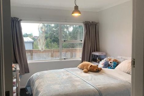 Photo of property in 4 Bright Way, Lower Vogeltown, New Plymouth, 4310