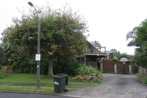 Photo of property in 23 Sanctuary Point, Sunnyhills, Auckland, 2010