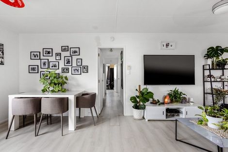 Photo of property in 14 Alpha Avenue, Coastlands, Whakatane, 3120