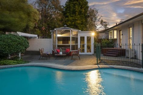 Photo of property in 22 Camelot Street, Ilam, Christchurch, 8041