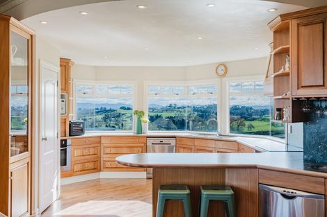 Photo of property in 170 Foster Road, Temple View, Hamilton, 3290