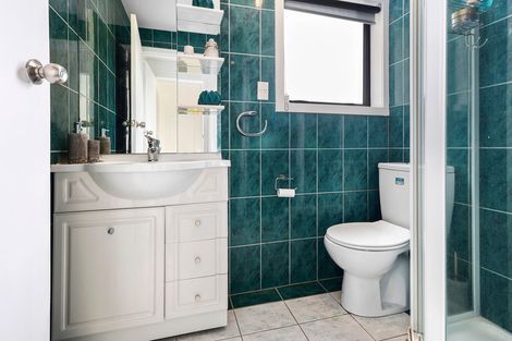 Photo of property in 71 Rosier Road, Glen Eden, Auckland, 0602