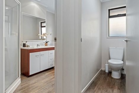 Photo of property in 8 Highlander Place, Welcome Bay, Tauranga, 3112