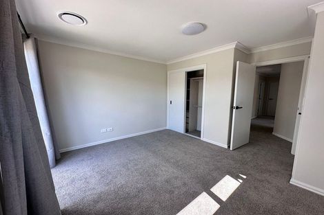 Photo of property in 17a Artesia Close, Shamrock Park, Auckland, 2016