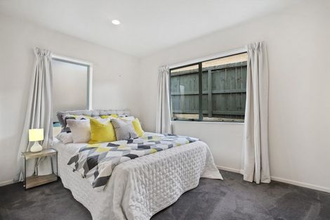 Photo of property in 3 Khaleel Place, Henderson, Auckland, 0612