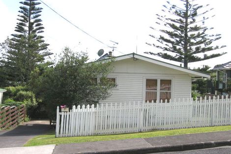 Photo of property in 7a Aeroview Drive, Beach Haven, Auckland, 0626