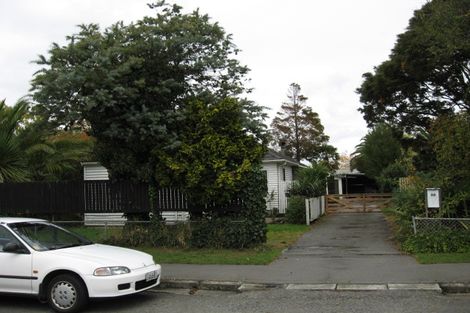 Photo of property in 24 Grassmere Street, Papanui, Christchurch, 8052