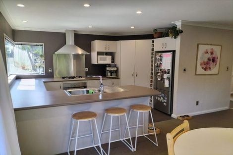 Photo of property in 25a Weston Avenue, Roslyn, Palmerston North, 4414