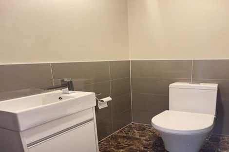 Photo of property in 96 Tiriwa Drive, Massey, Auckland, 0614