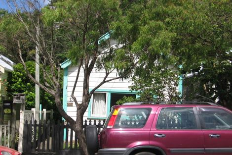 Photo of property in 131 Aro Street, Aro Valley, Wellington, 6021