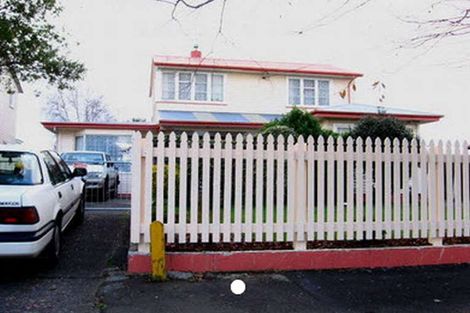 Photo of property in 10 Hulme Street, Roslyn, Palmerston North, 4414