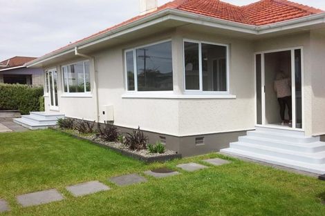 Photo of property in 2 Wilton Street, Westown, New Plymouth, 4310
