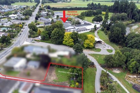 Photo of property in 81 Mckenzie Street, Geraldine, 7930