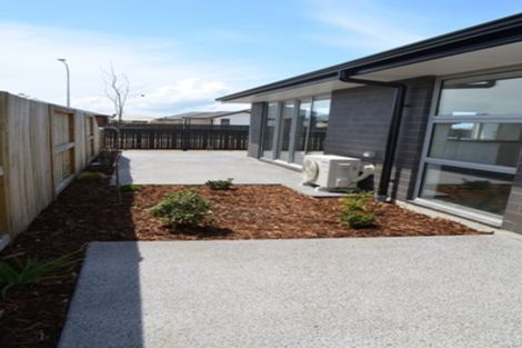 Photo of property in 87 Dunkeld Drive, Papamoa, 3118