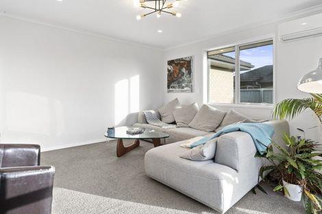 Photo of property in 4 Southbrook Close, Glenview, Hamilton, 3206