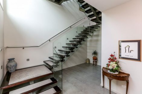 Photo of property in 374 Devon Street West, Lynmouth, New Plymouth, 4310