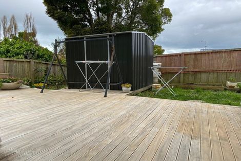 Photo of property in 4a Hauraki Crescent, Pinehill, Auckland, 0632