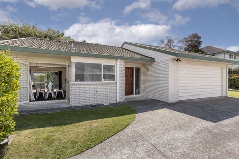 Photo of property in 92 Townhead Crescent, Bethlehem, Tauranga, 3110