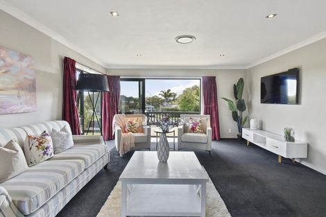 Photo of property in 6 Estelle Place, Farm Cove, Auckland, 2012