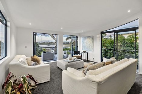 Photo of property in 63a Beresford Street, Bayswater, Auckland, 0622