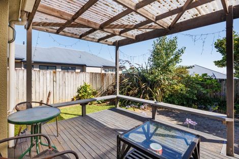 Photo of property in 9 Woodgate Court, Fitzherbert, Palmerston North, 4410