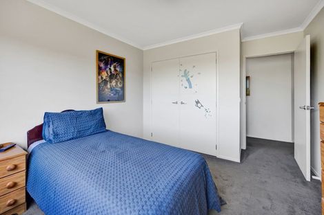 Photo of property in 1 Elizabeth Grove, Stratford, 4332