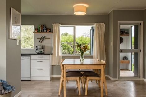 Photo of property in 54 New York Street, Martinborough, 5711