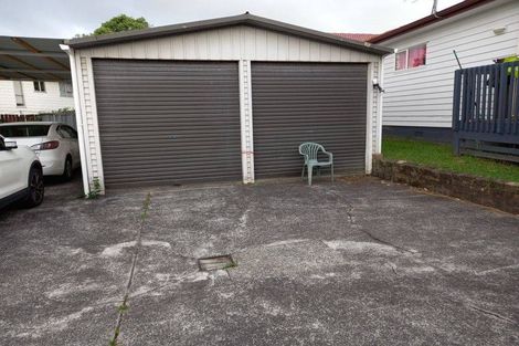 Photo of property in 6 Marco Place, Highland Park, Auckland, 2010