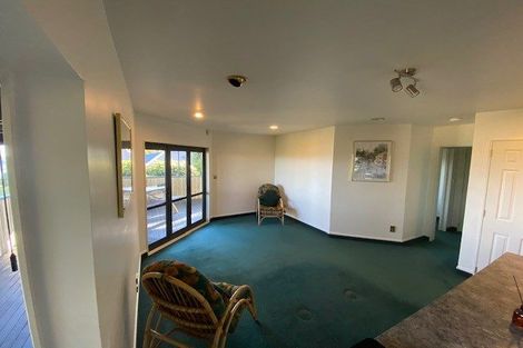 Photo of property in 36 Philomel Crescent, Bayswater, Auckland, 0622