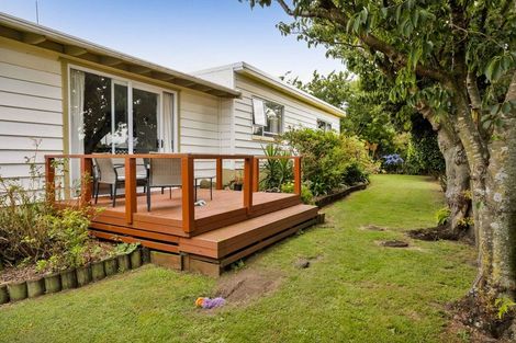 Photo of property in 15 Gilbert Street, Kakaramea, Patea, 4598