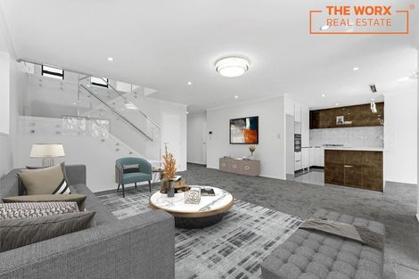 Photo of property in 26d Russell Road, Manurewa, Auckland, 2102