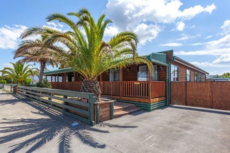 Photo of property in 409 Port Road, Whangamata, 3620