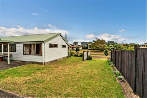 Photo of property in 37 Jubilee Drive, Pauanui, Hikuai, 3579