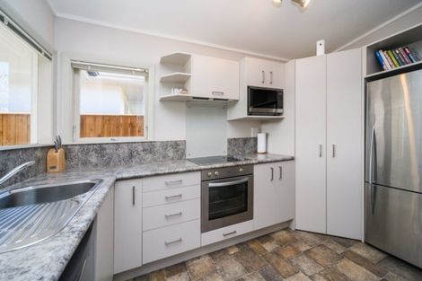 Photo of property in 7 Hartley Place, Awapuni, Palmerston North, 4412