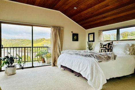 Photo of property in 58 Grand View Road, Leigh, 0985