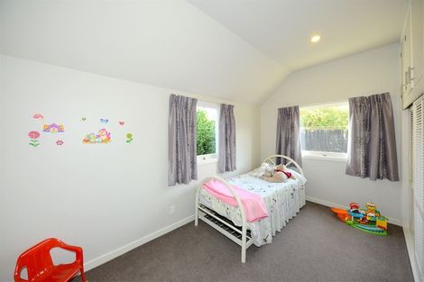 Photo of property in 31 Colina Street, Avonhead, Christchurch, 8042