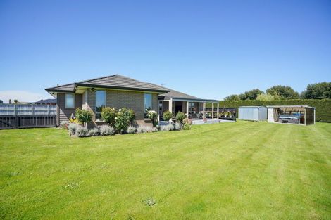Photo of property in 20 Majestic Chance, Seaward Bush, Invercargill, 9812