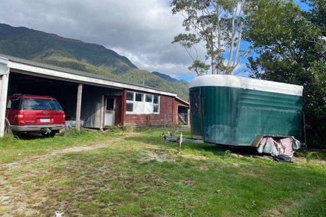 Photo of property in 1425 Lake Brunner Road, Inchbonnie, 7875