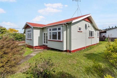 Photo of property in 2 Featon Road, Waihi, 3610