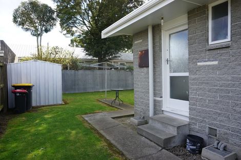Photo of property in 108 Middlepark Road, Sockburn, Christchurch, 8042